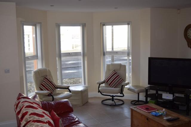 46 West Strand Avenue Portrush Exterior foto